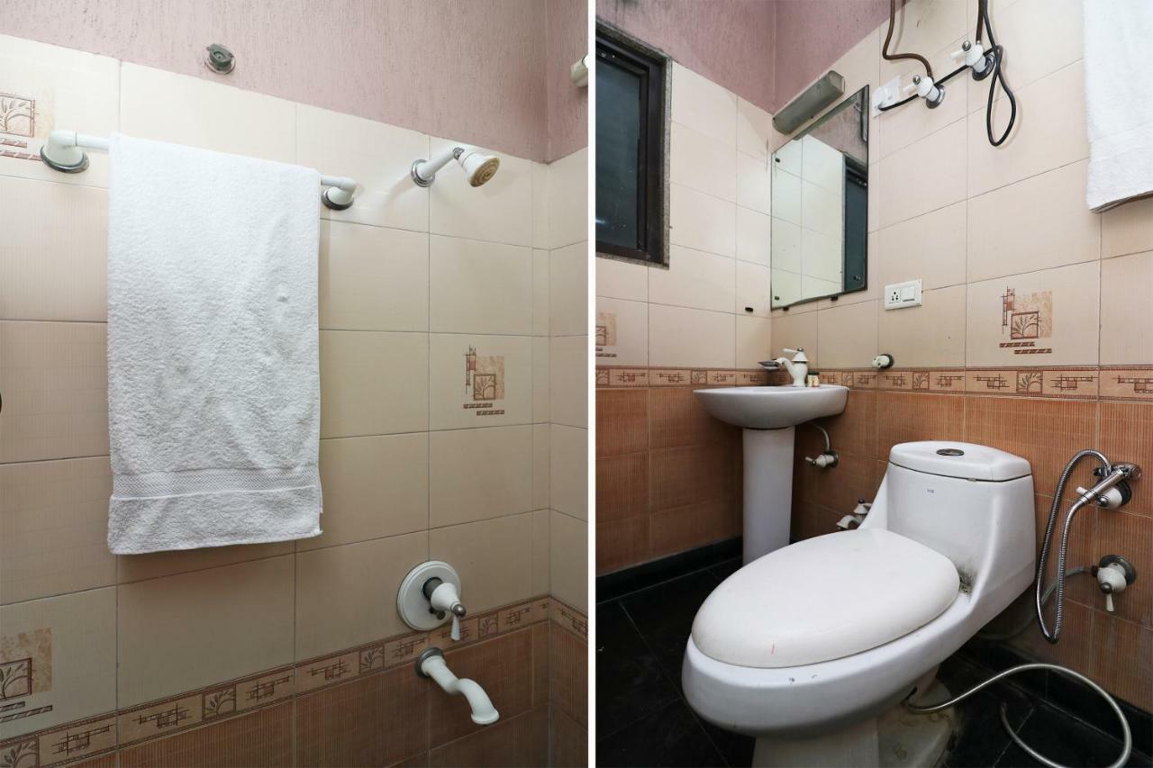 Oyo 24672 Bharat Guest House Дели Экстерьер фото